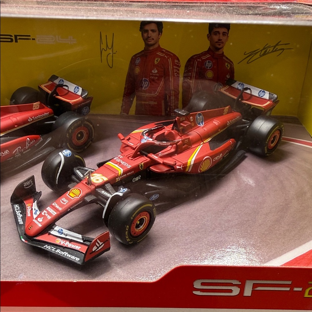 SF-24 Racing Car Duo - Red - Picture 2 of 7